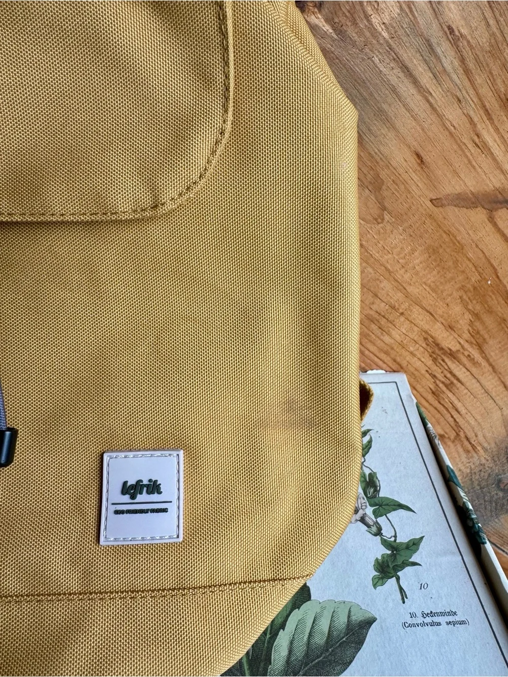 Lefrik mini travel backpack